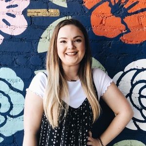 Meet your Posher, Andrea